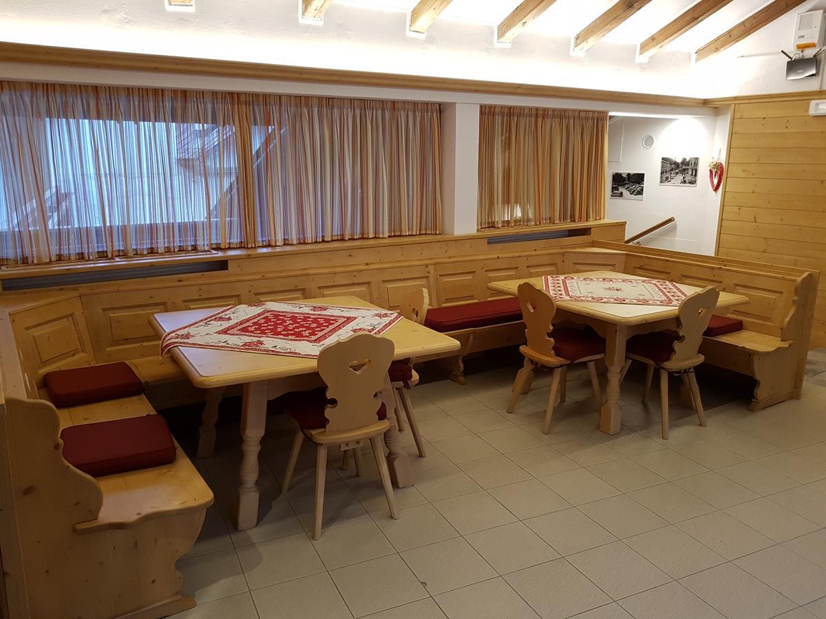 Hotel Raibl E Appartamenti ตาร์วีซีโอ ภายนอก รูปภาพ